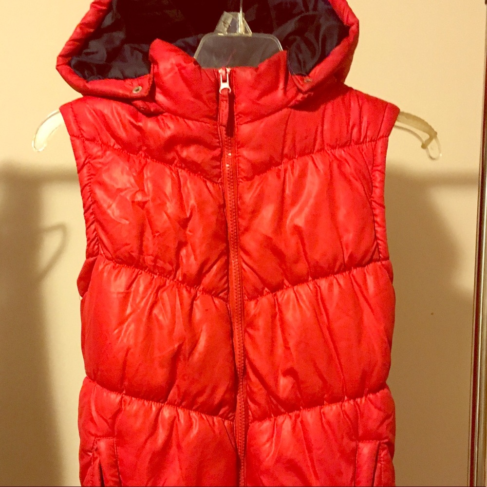 Red bubble vest w/ removable hood Girls, 14/16